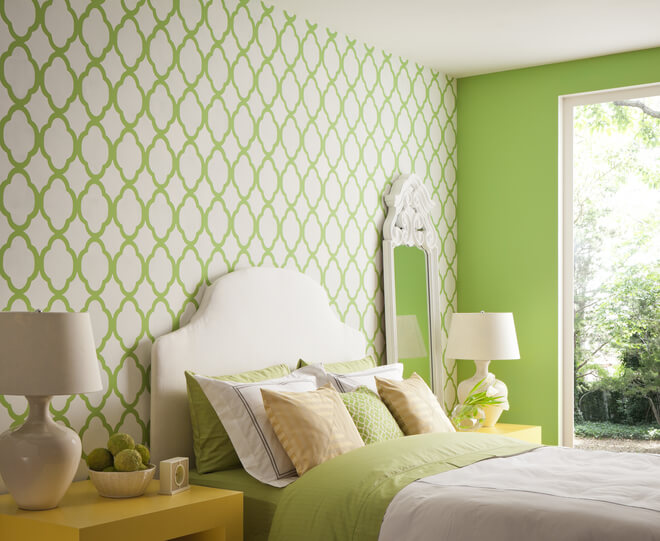 How to line walls with lining paper for excellent decorating preparation