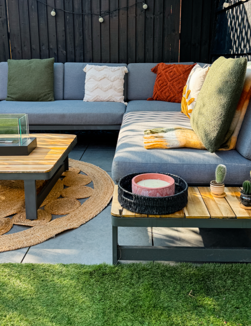 Katie @katie_ellison