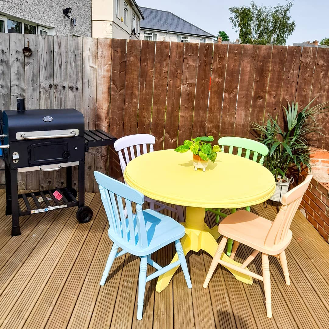 2. Add pops of colour brights