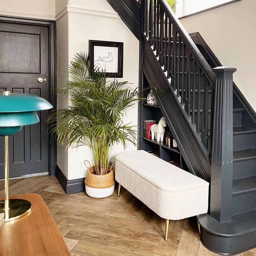 fallback alt text two